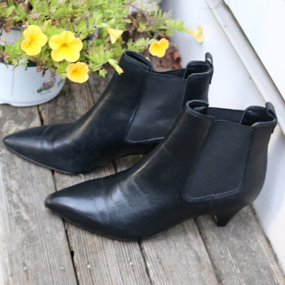 Sam Edelman Katt Black Leather Pointy Toe Kitten Heel Chelsea Bootie Sz 6.5 - Picture 3 of 8